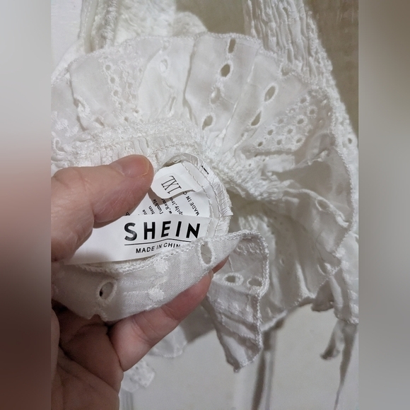 Shein crop top - Picture 5 of 5